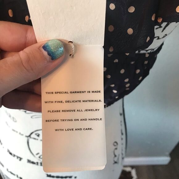 NWT For love N lemons crop top off shoulder dotted - Picture 5 of 8